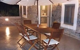 Lakonian Home